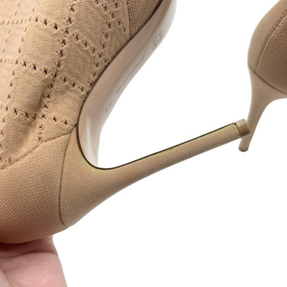 NWOB Gianvito Rossi Tan Quilted Knit Peep-Toe Heeled Booties - Picture 10 of 10